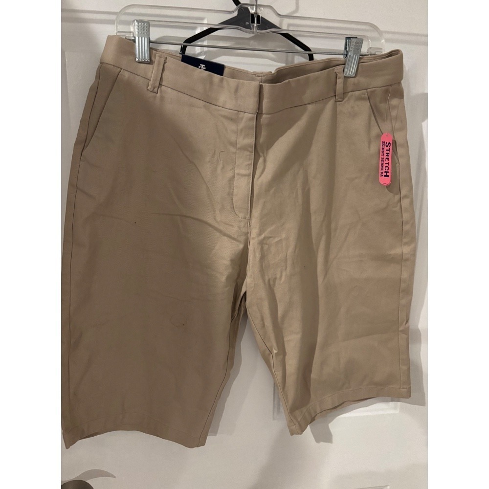 IZOD Girls Stretch Skinny Bermuda‎ Shorts Khaki Casual Comfort Size 20.5